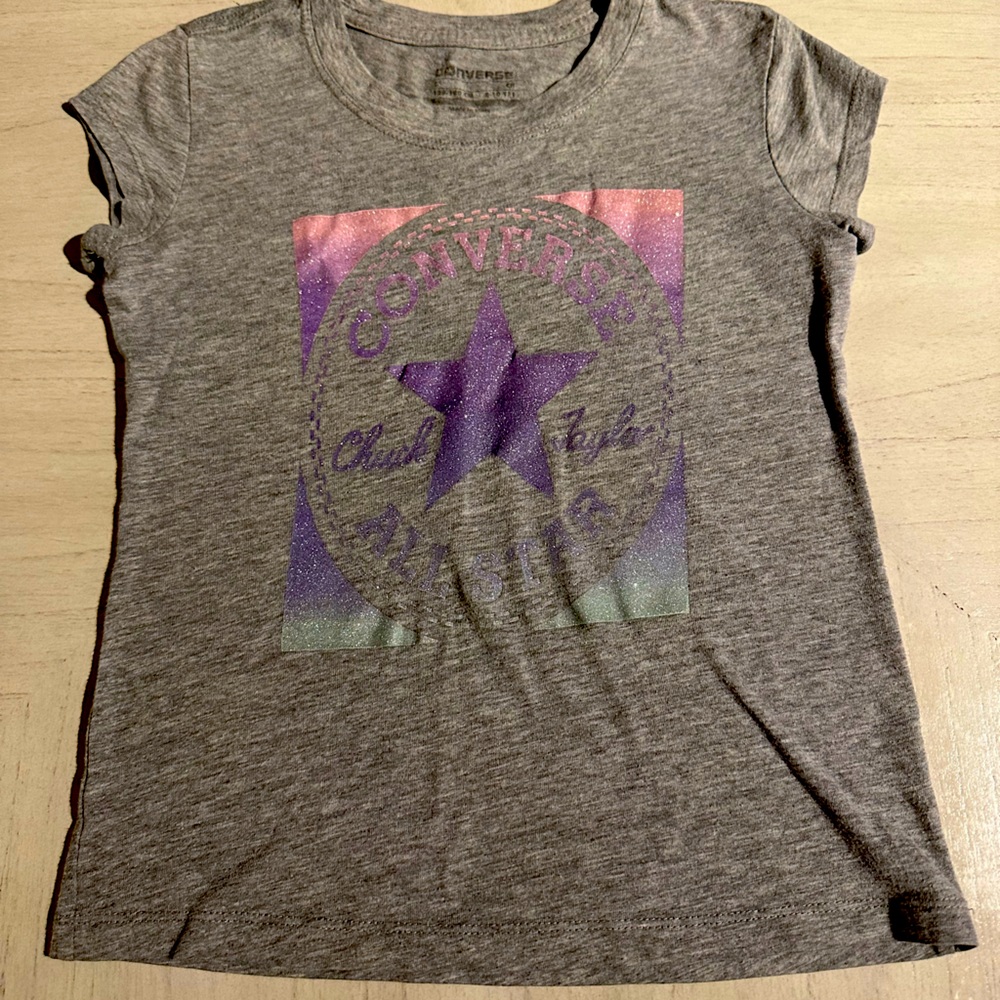 Girls converse tshirt